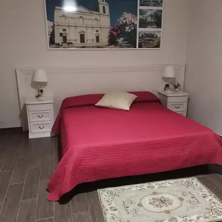 Domus Al Corso Con Servizio B&B Canosa di Puglia Buitenkant foto