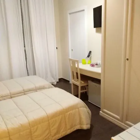 Domus Al Corso Con Servizio B&B Canosa di Puglia Buitenkant foto