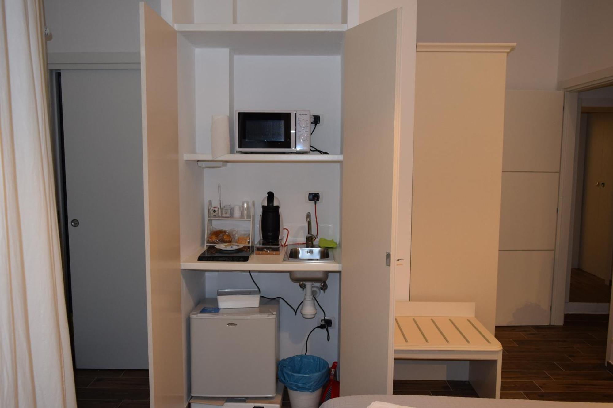 Guest house Domus Al Corso Con Servizio